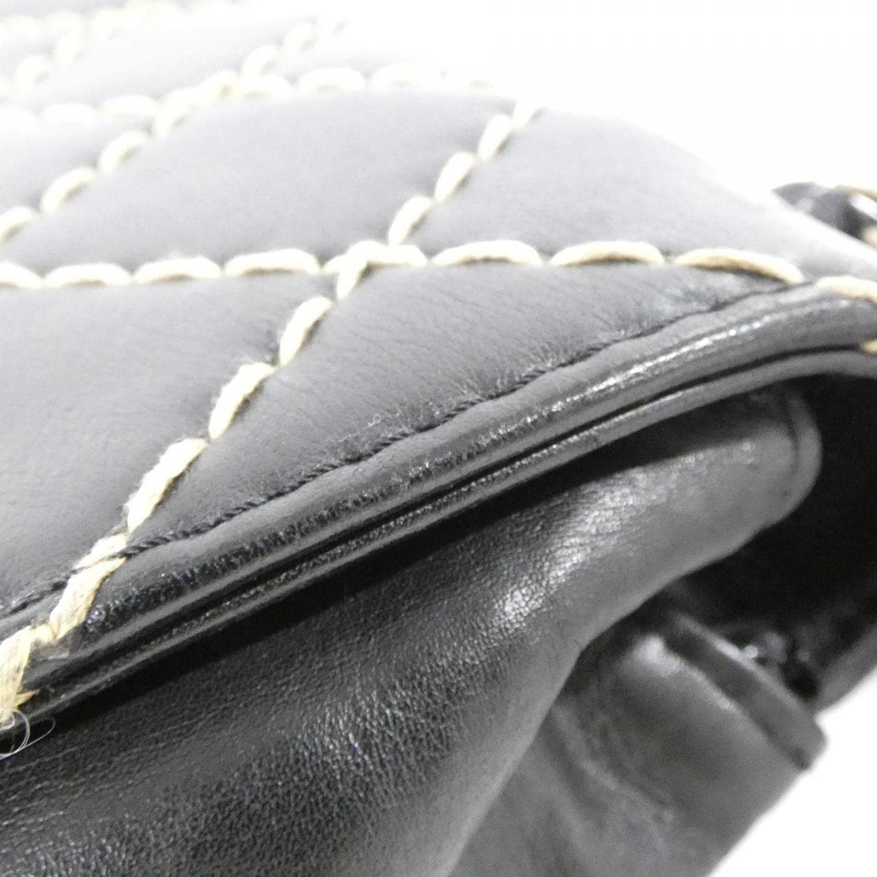 【ヴィンテージ】シャネル ワイルドステッチ ライン 14687 ショルダーバッグ