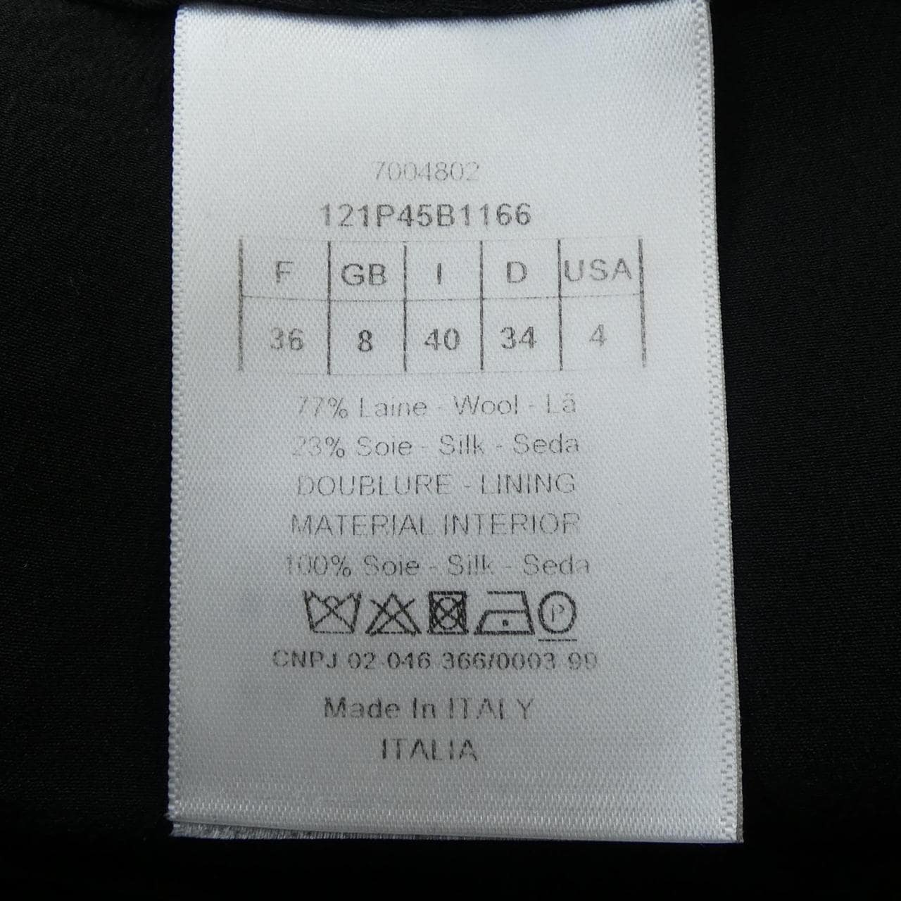 クリスチャンディオール CHRISTIAN DIOR 30MONTAIGNE 121P45B1166 ショートパンツ