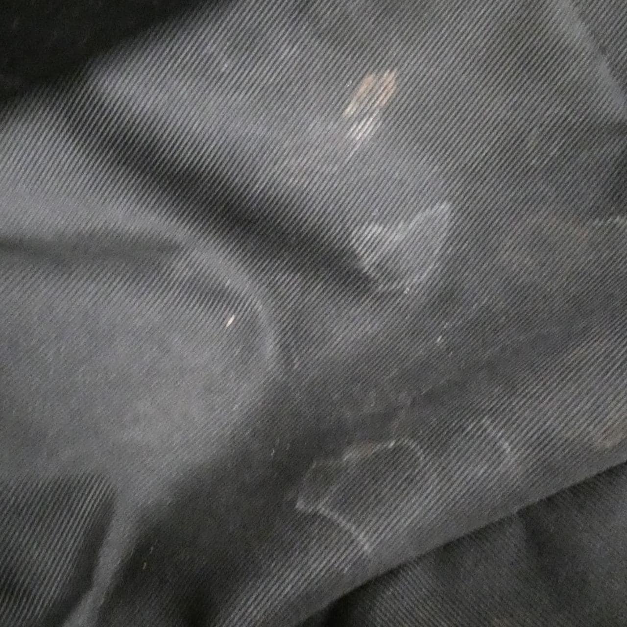 ルイヴィトン タイガ ラマ ディスカバリー バックパック M30230 リュックサック