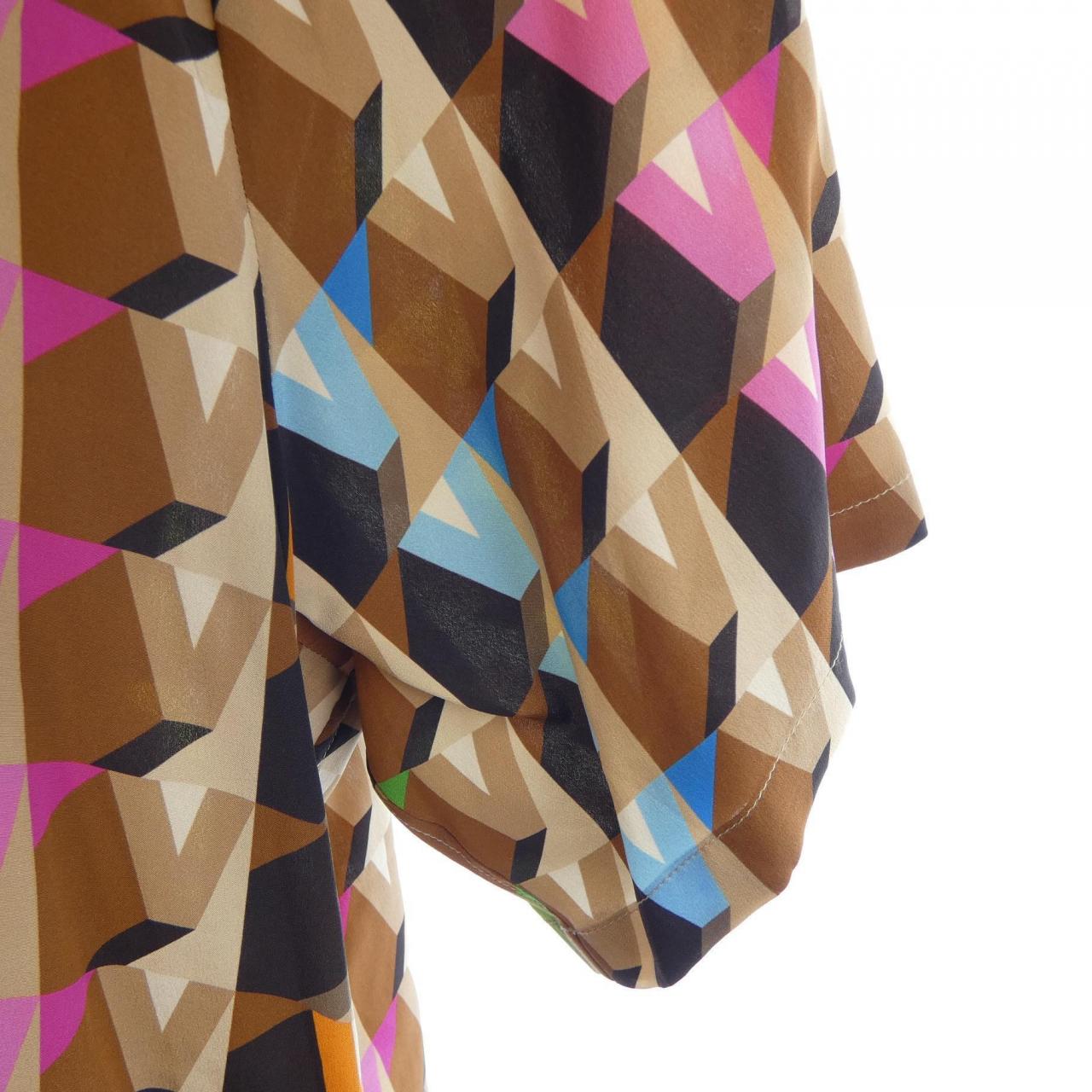 ヴァレンティノ VALENTINO 1V3AAA908KQ S／Sシャツ