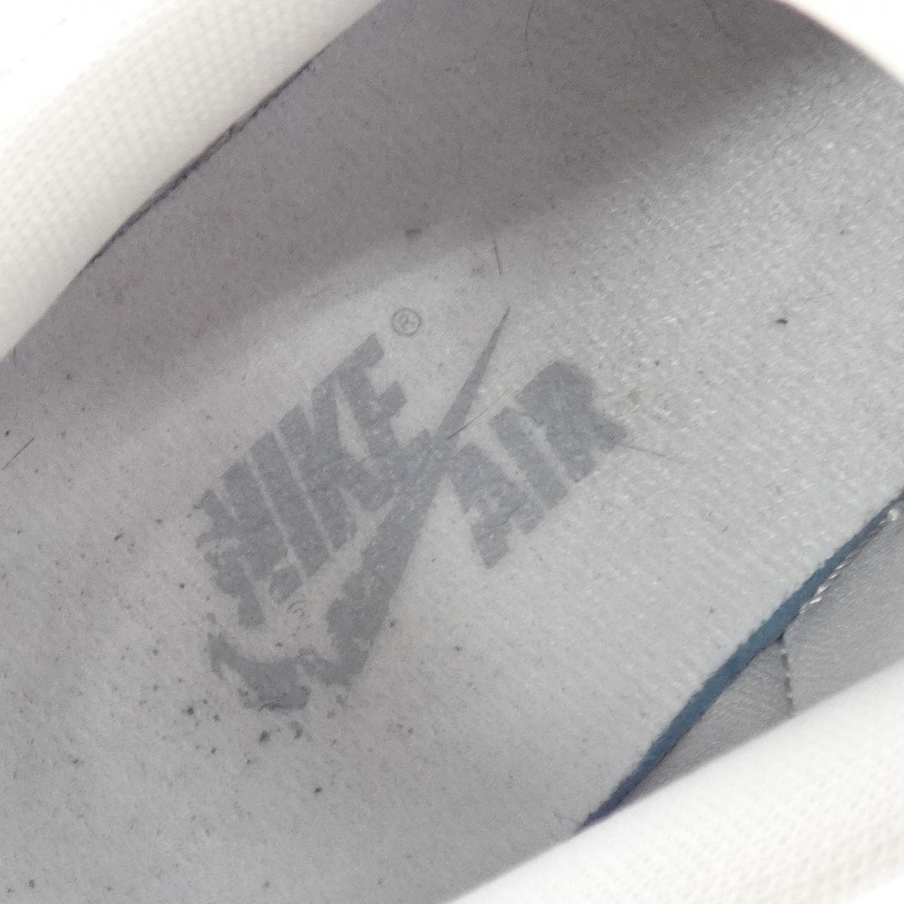 ナイキ ジョーダン NIKE JORDAN CZ0790-100 スニーカー