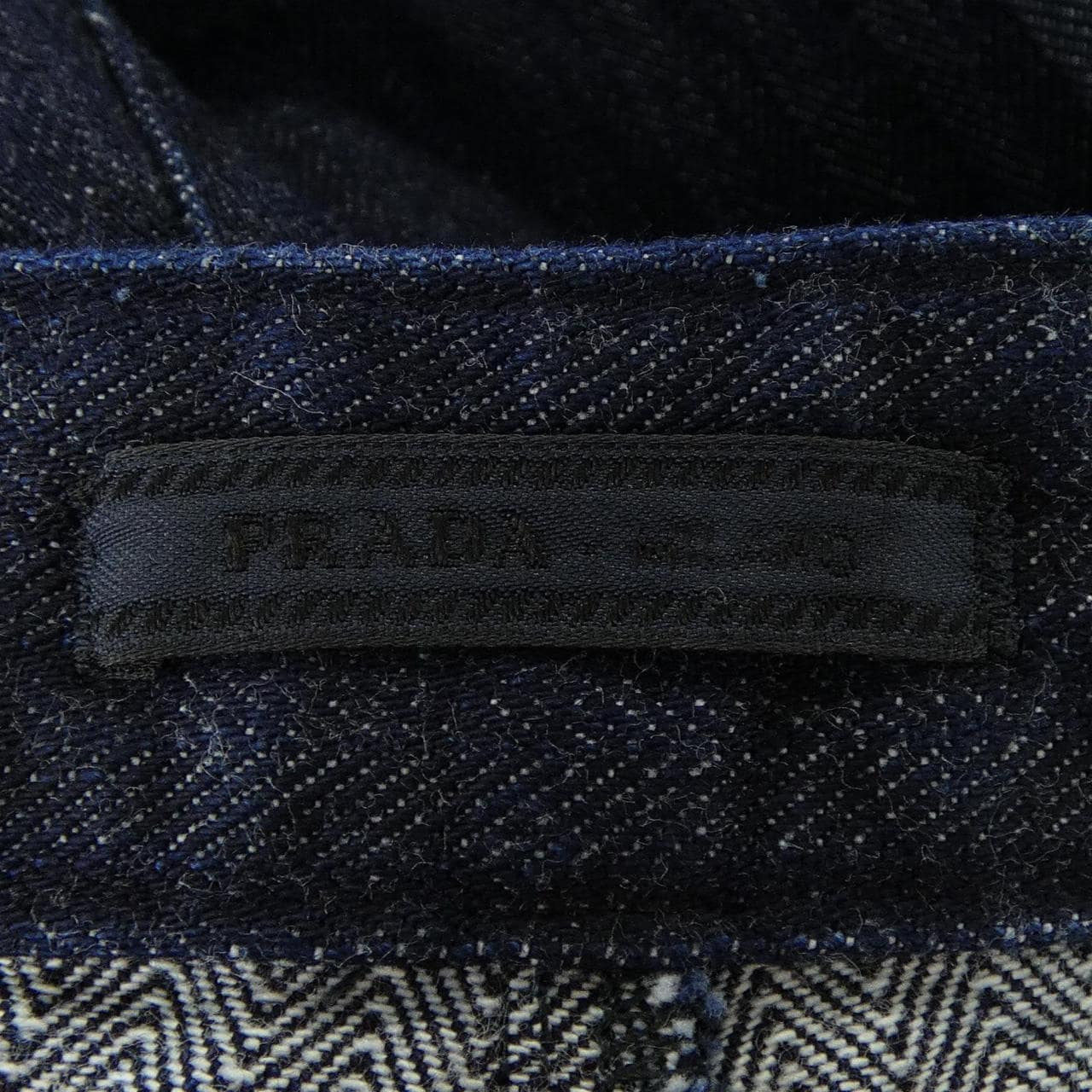 プラダ PRADA トライアングルロゴ GEP403 SOOO 16HD ジーンズ