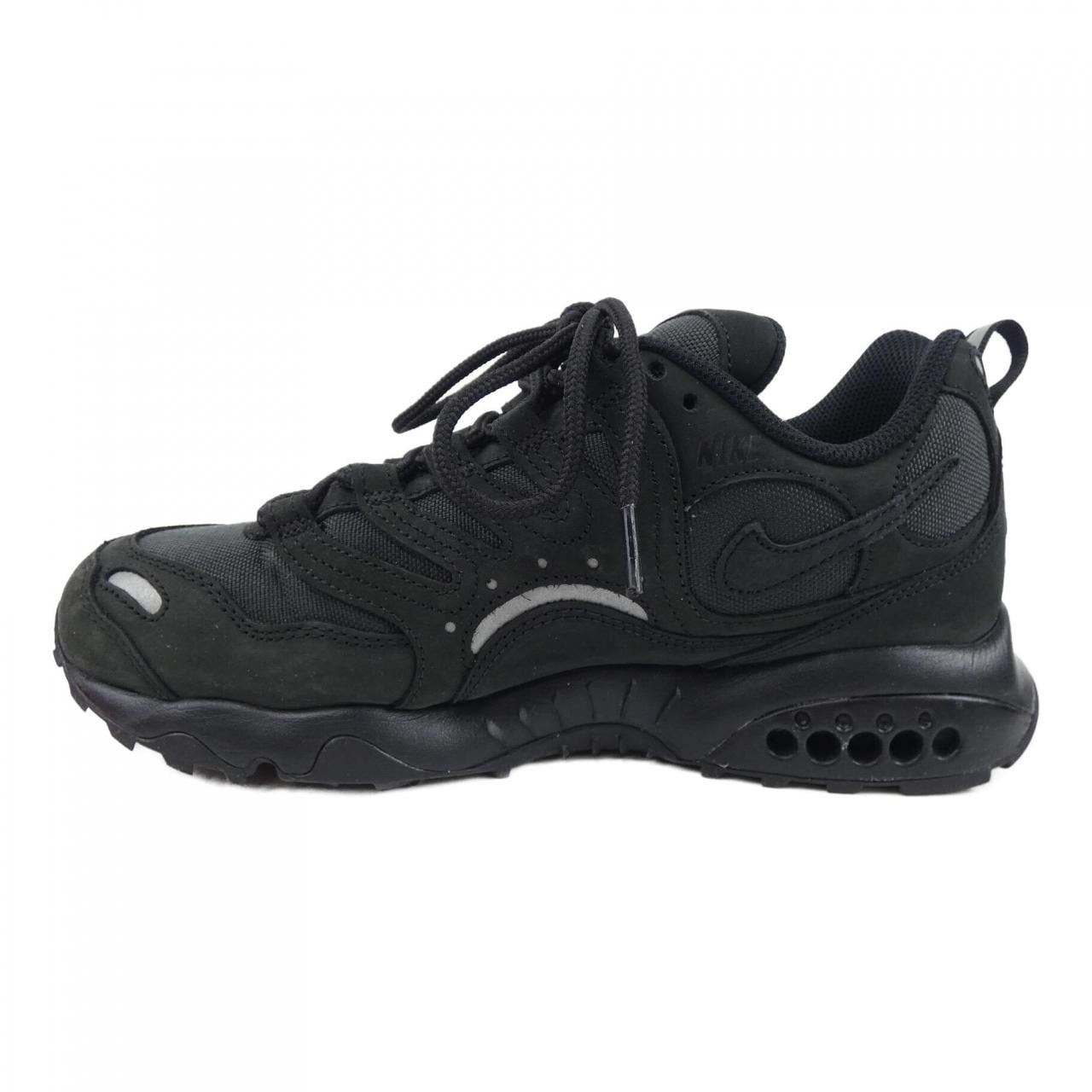 ナイキ NIKE スニーカー