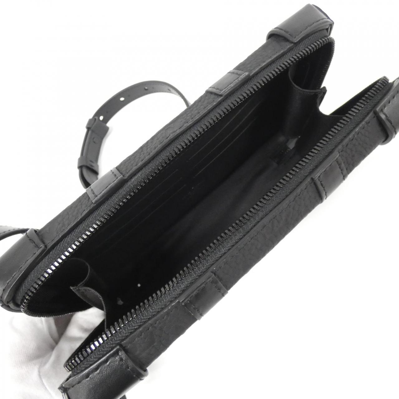 ルイヴィトン トリヨン モノグラム ソフトトランク ウォレット M80224 ショルダーバッグ