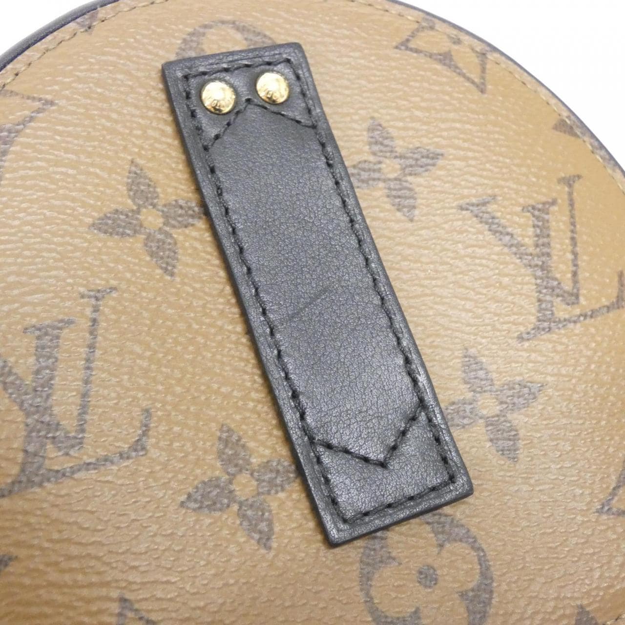 ルイヴィトン モノグラム リバース ミニ ボワット シャポー M68276 ショルダーバッグ