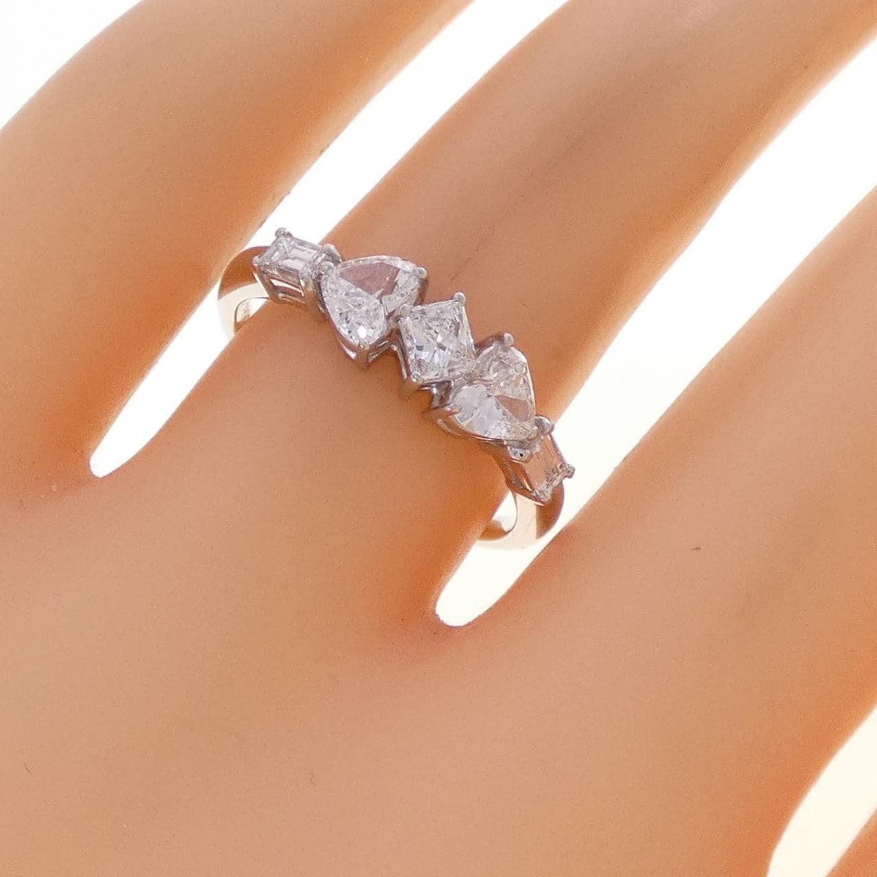 PT900 ハート ダイヤモンド リング 0.87CT