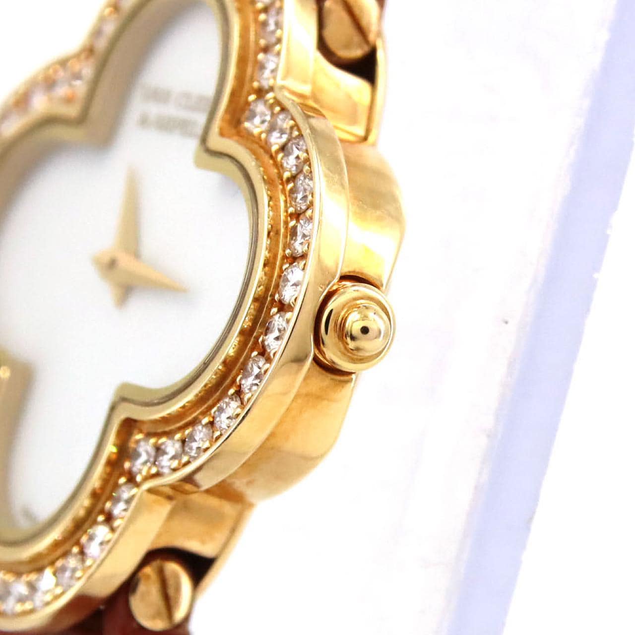 【ノーメンテナンス還元価格】ヴァンクリーフ&アーペル アルハンブラ YG/D 1365111/VCARM95900 YG クォーツ