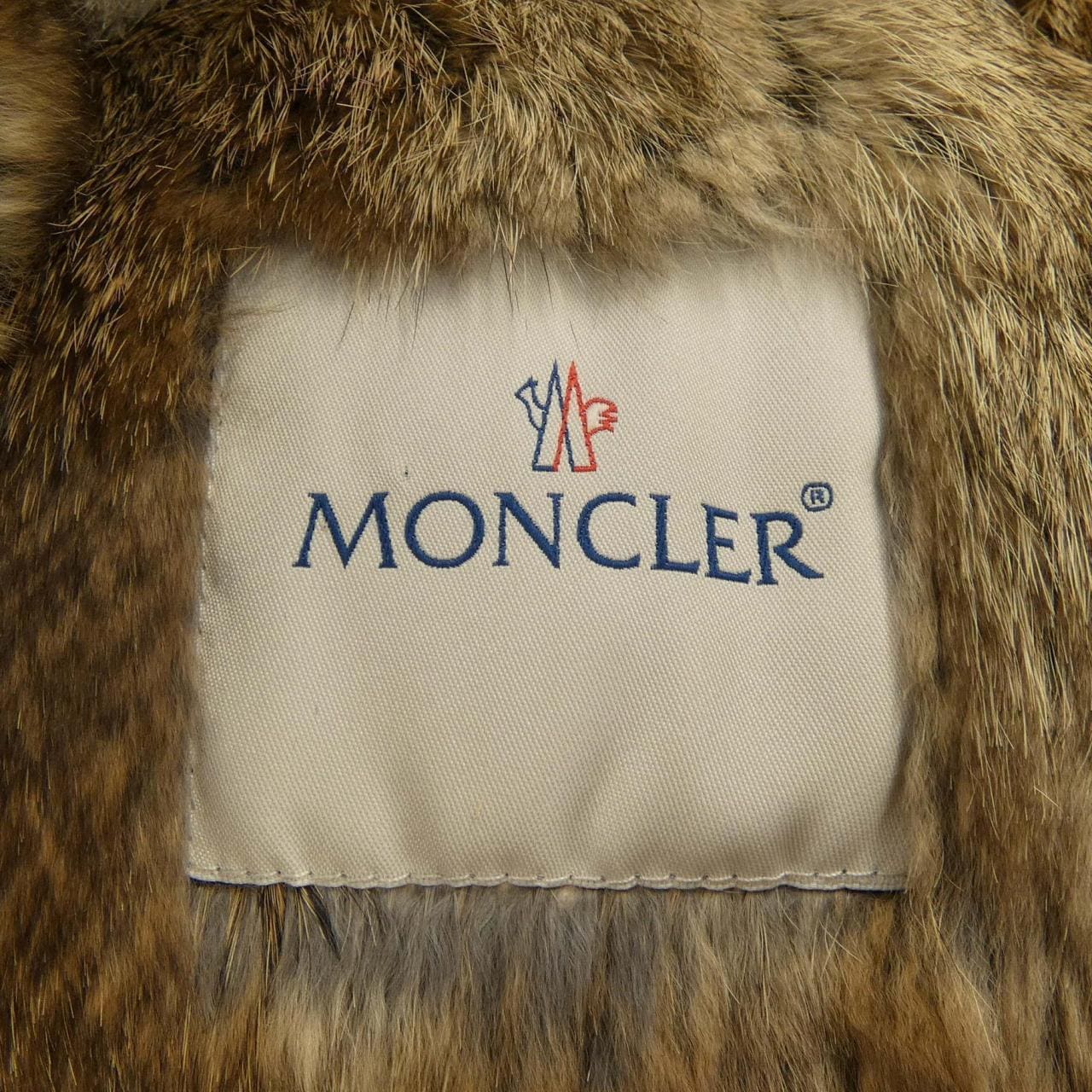 モンクレール MONCLER CHATEAUBRIANT ダウンジャケット