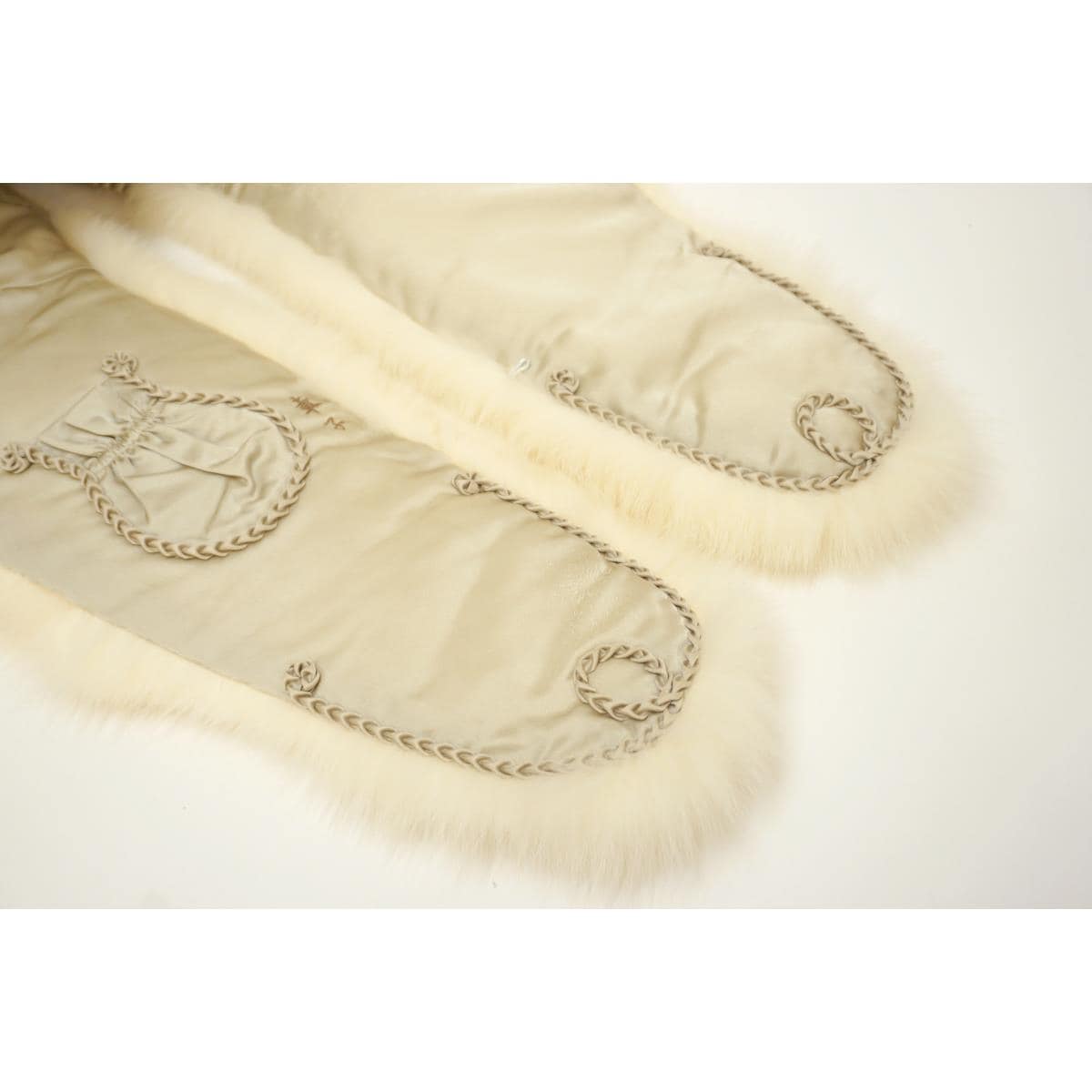 毛皮ストール　シャドーＦＯＸ　ネーム入り