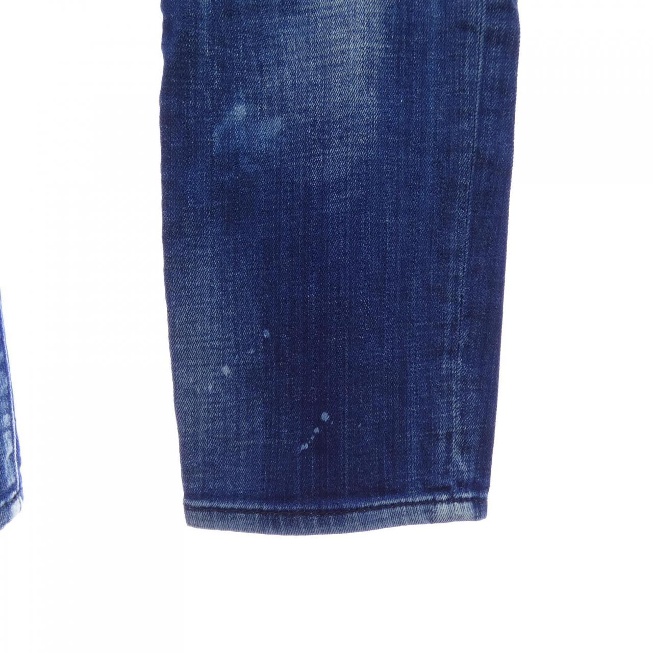 ディースクエアード DSQUARED2 S75LB0438 S30342 ジーンズ