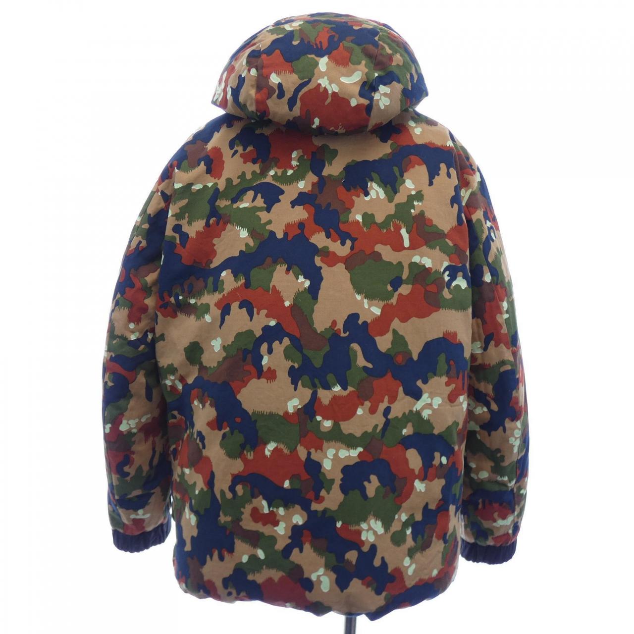 モンクレール MONCLER ダウンジャケット