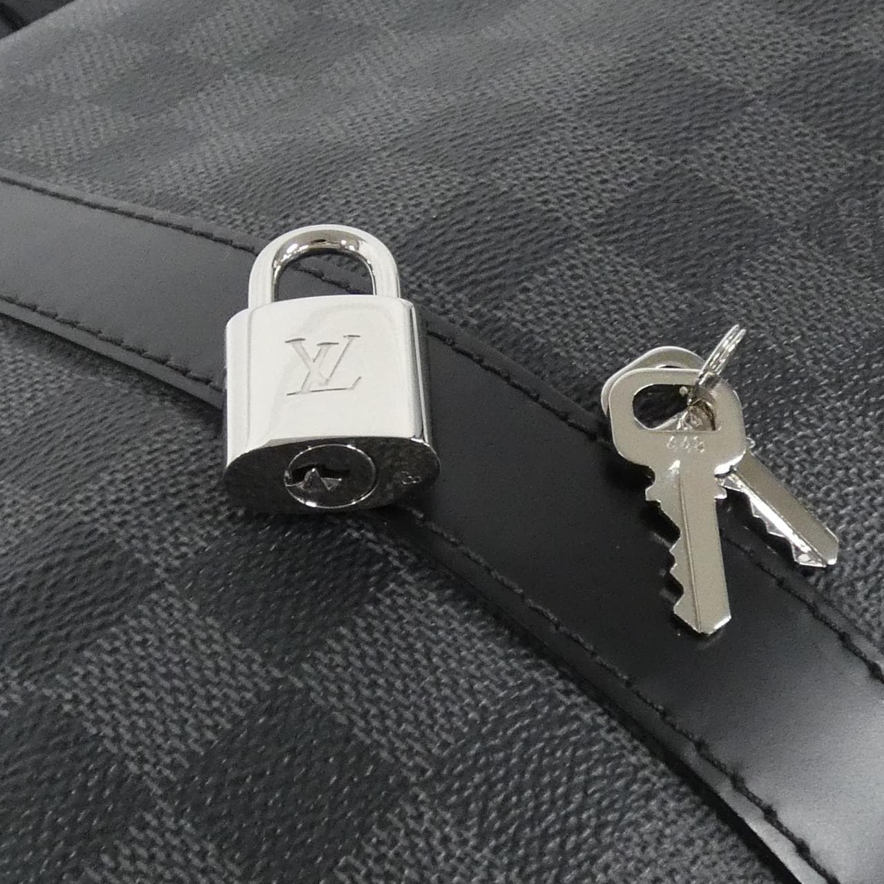 ルイヴィトン ダミエ グラフィット キーポル バンドリエール 45cm N41418 ボストンバッグ