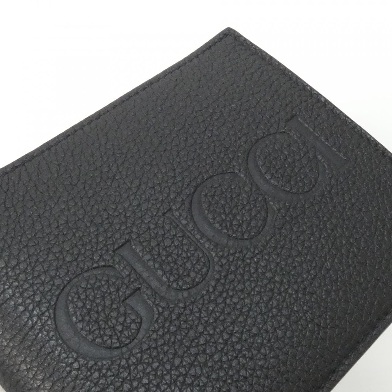 グッチ 658681 0E8IG 財布