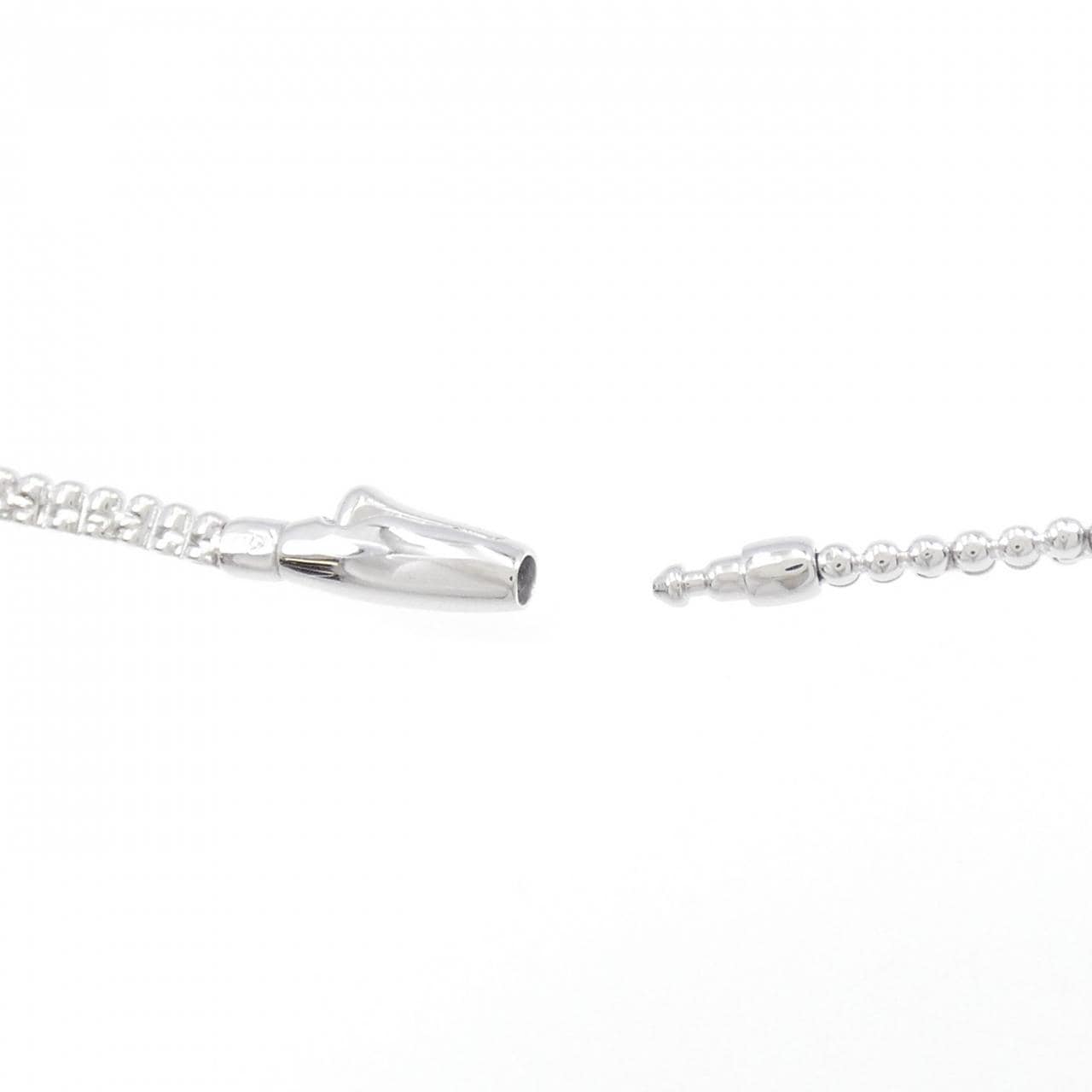 750WG Diamond necklace