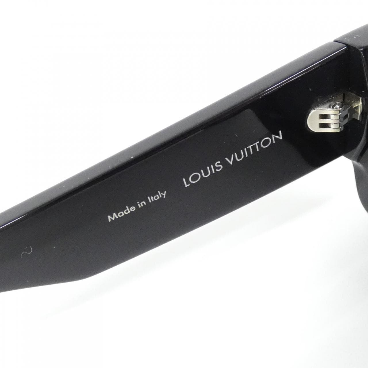 ルイヴィトン LVクラッシュ ロウ スクエア Z1910E サングラス