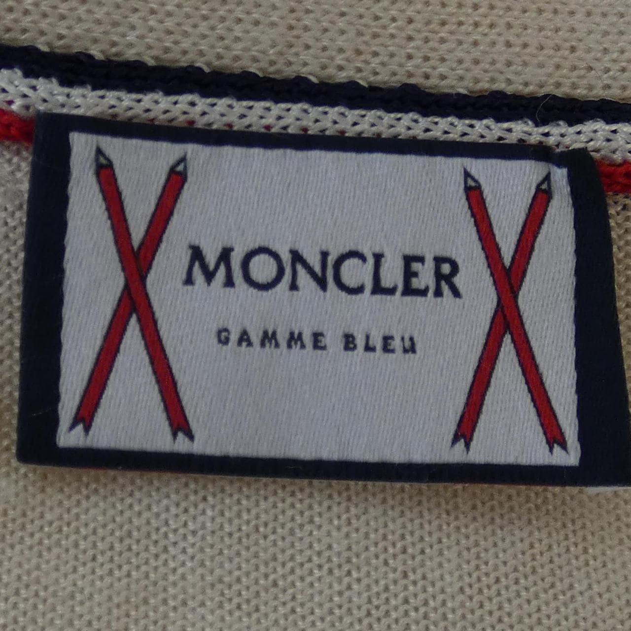 モンクレールガムブルー MONCLER GAMMEBLEU カーディガン