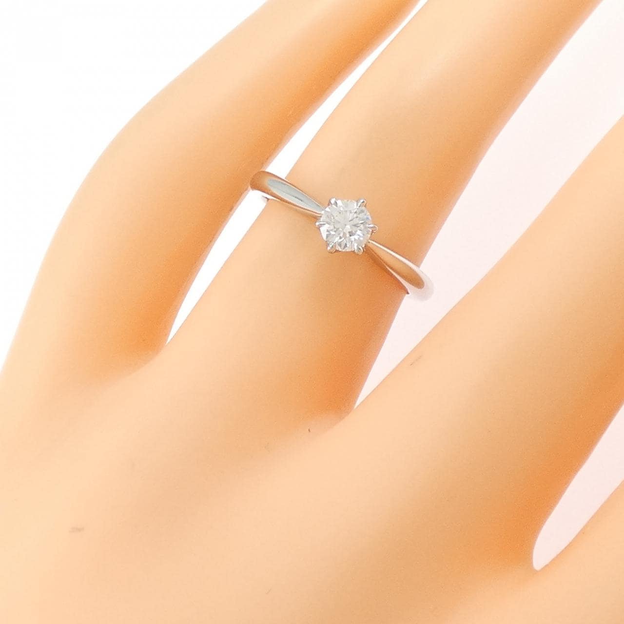 PT950 ダイヤモンド リング 0.288CT D VVS2 3EXT H&C