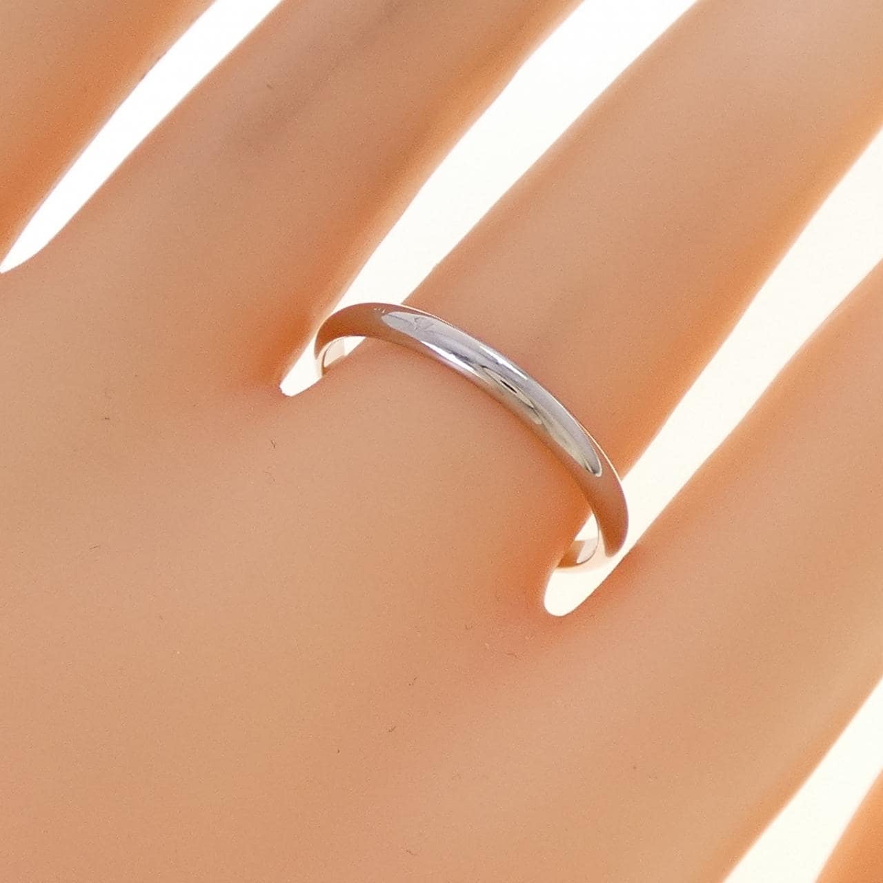 カルティエ ウェディング リング