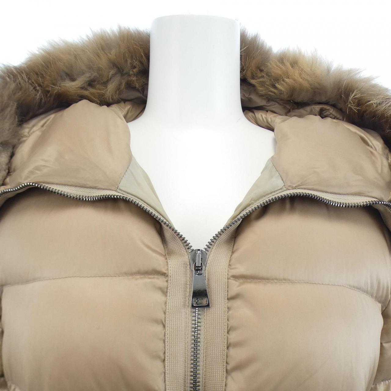 MONCLER MONCLER Down Coat