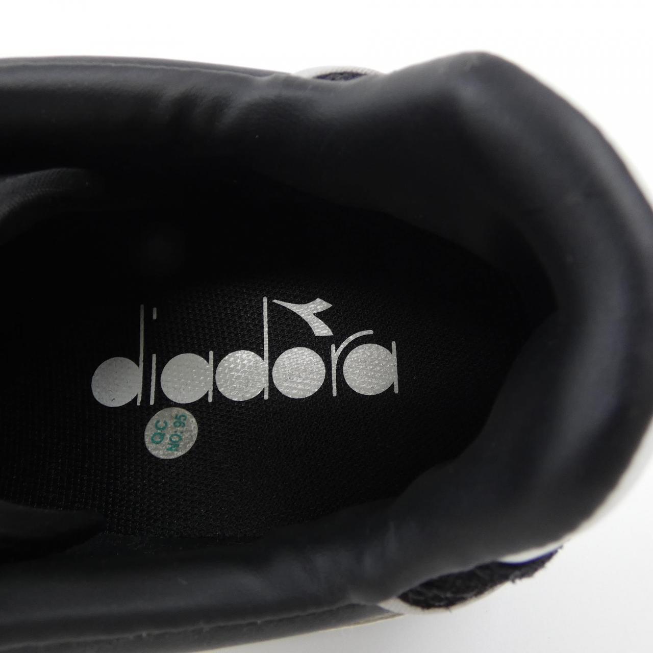 ディアドラ DIADORA スニーカー