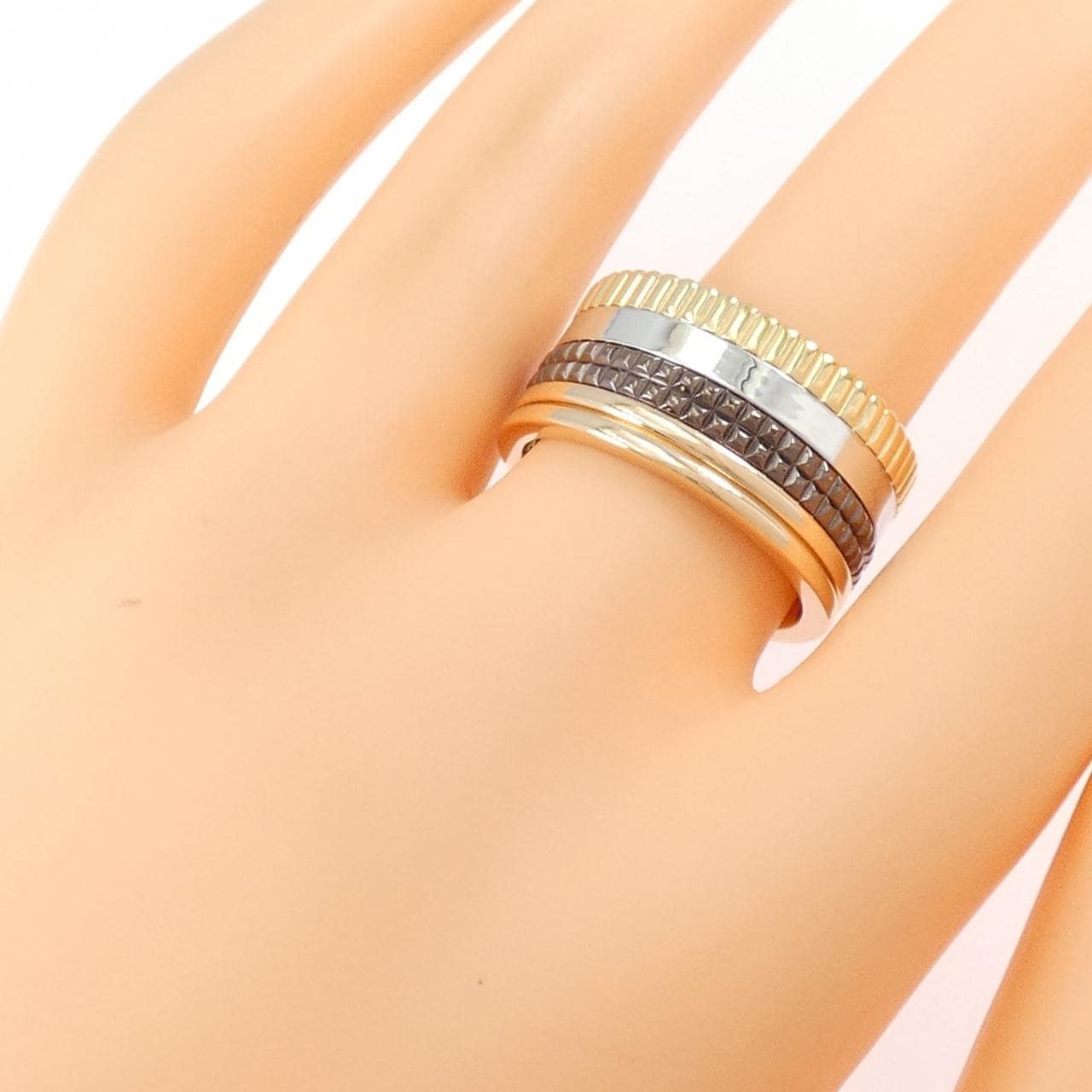 ブシュロン キャトル クラシック ラージ リング