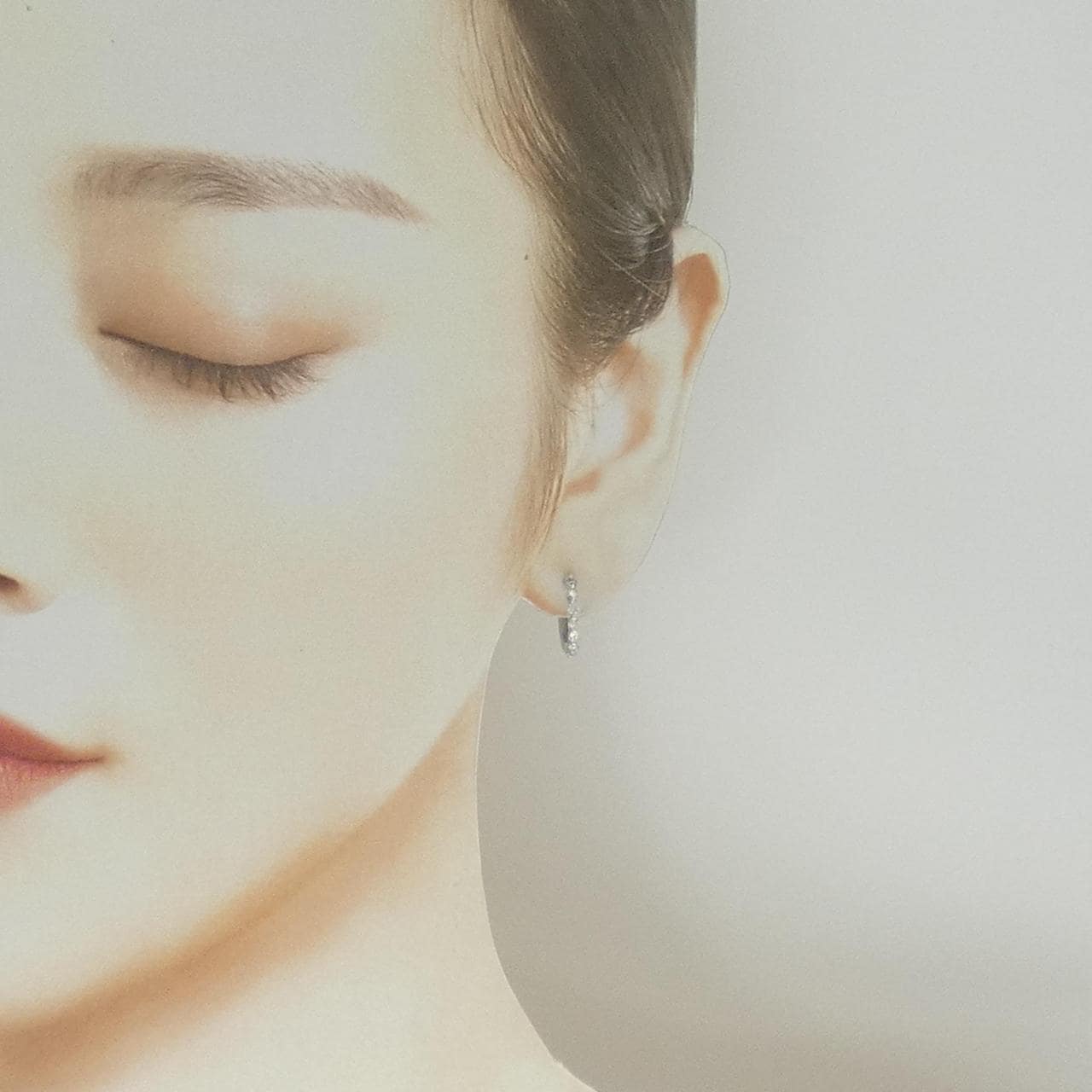 K18WG ダイヤモンド ピアス 0.25CT 片耳