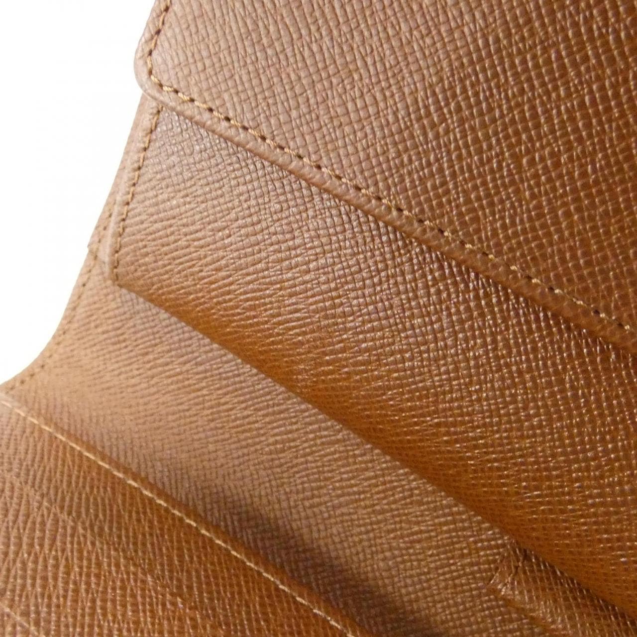 ルイヴィトン モノグラム ポルト トレゾール インターナショナル M61215 財布