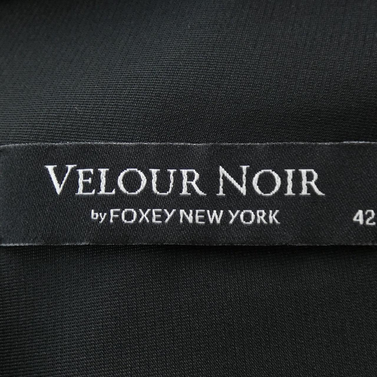 VELOUR NOIR连衣裙