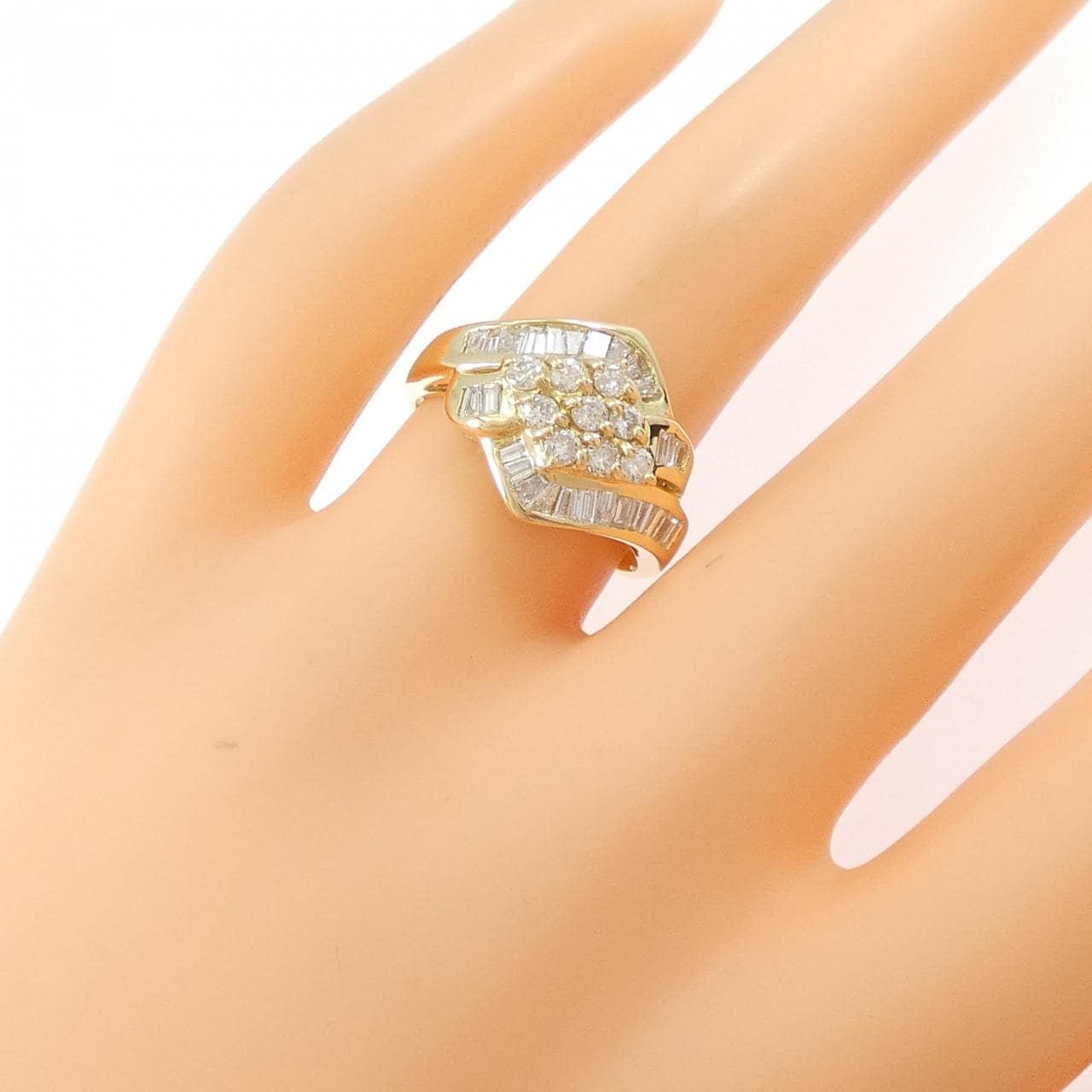 K18YG ダイヤモンド リング 1.00CT