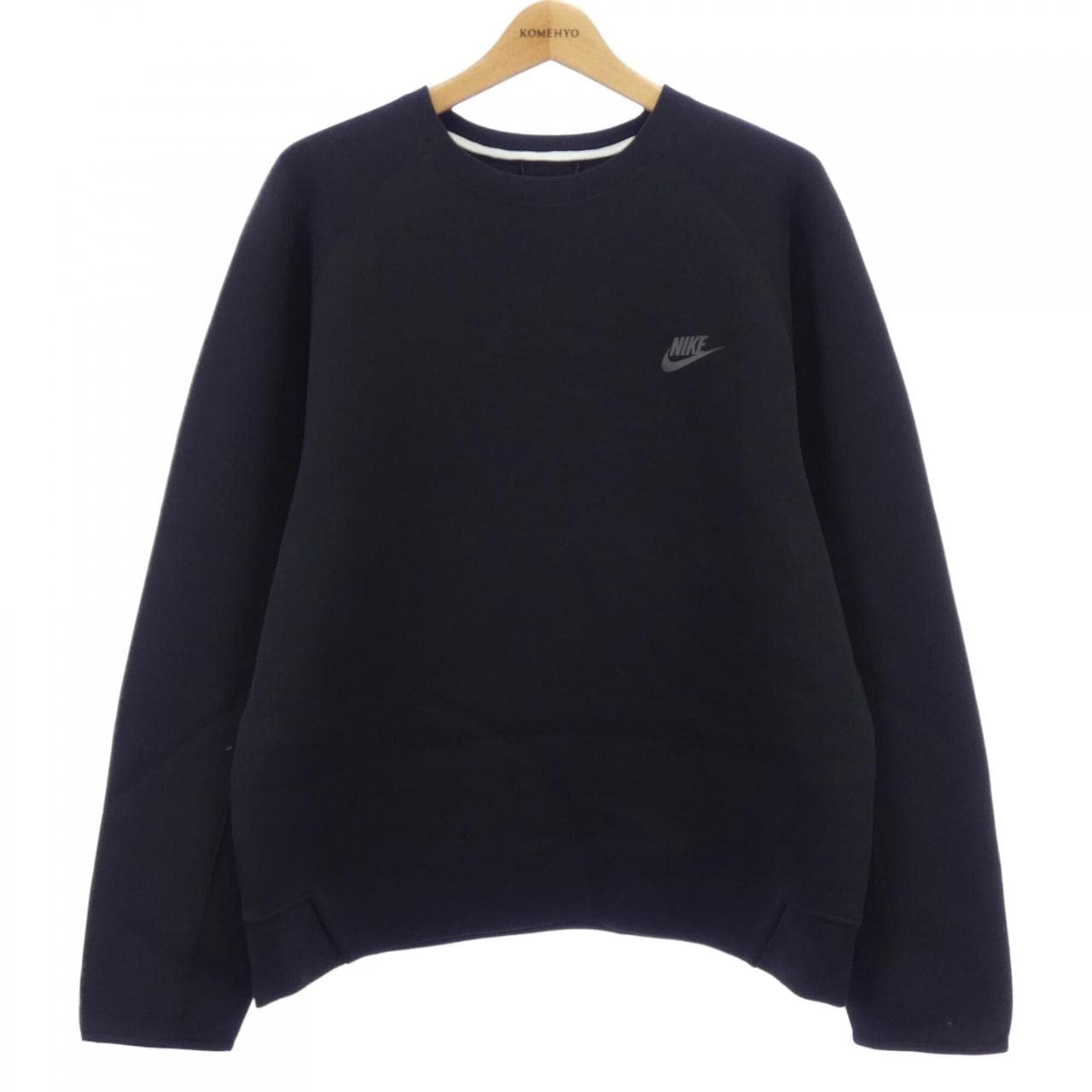 ナイキ NIKE FB7917-010 トップス