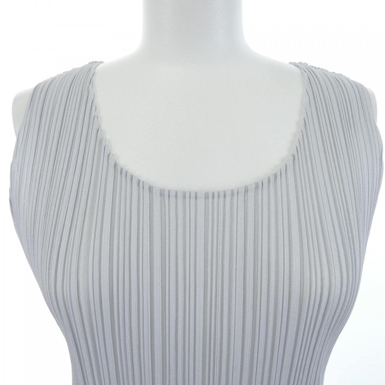 プリーツプリーズ PLEATS PLEASE トップス