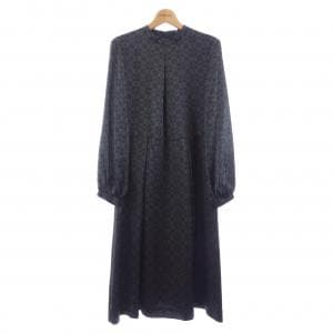 アクアスキュータム Aquascutum ワンピース
