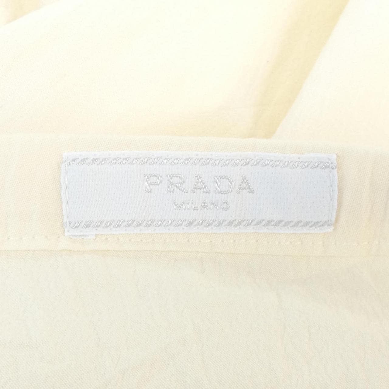 プラダ PRADA ショートパンツ