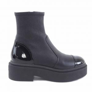 シャネル CHANEL ブーツ