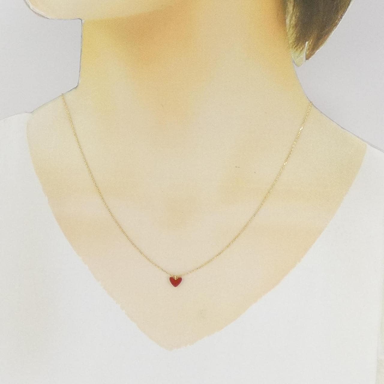 AHKAH heart necklace