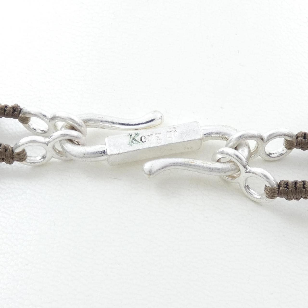 コンツィー Kong qi NECKLACE