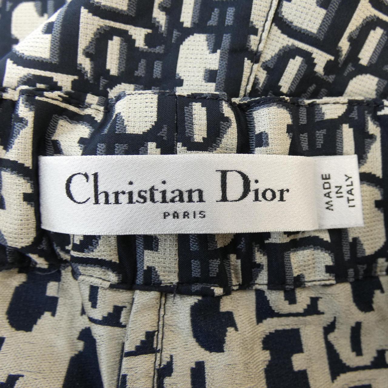 クリスチャンディオール CHRISTIAN DIOR ディオールオブリークテクニカルタフタジャカード 357P15A2970 ショートパンツ