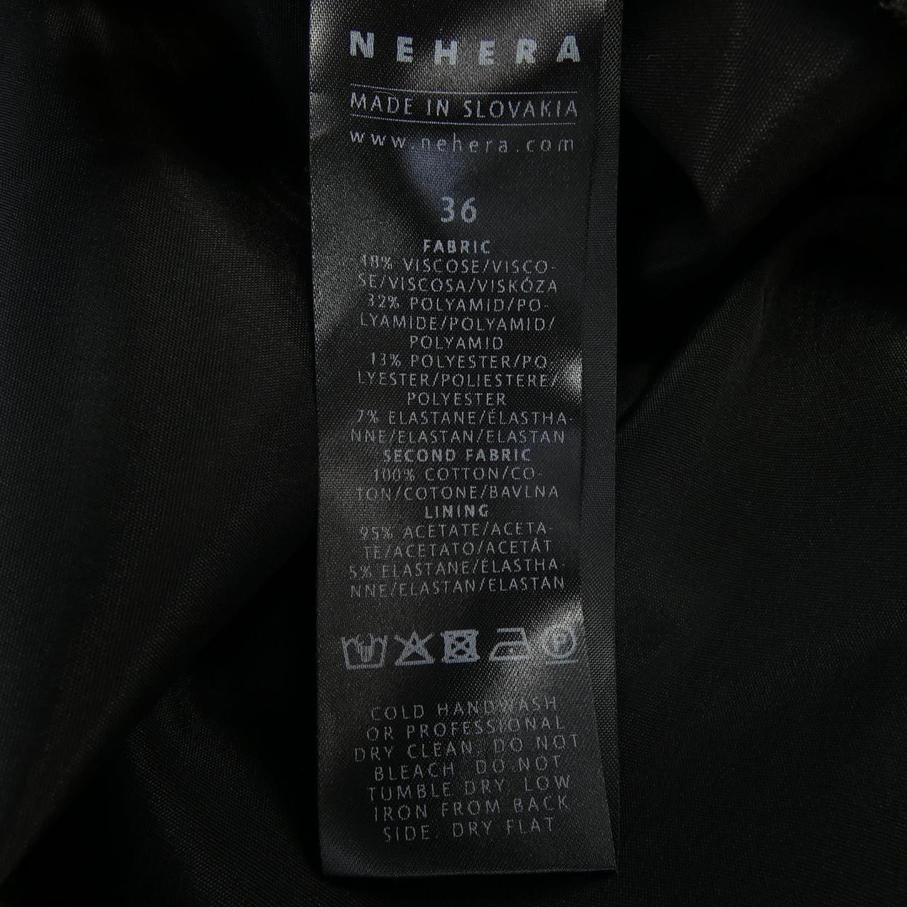 ネヘラ NEHERA スカート