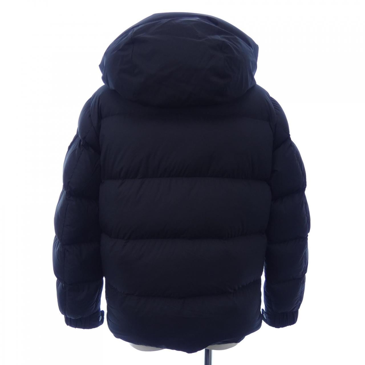 モンクレール MONCLER ダウンジャケット