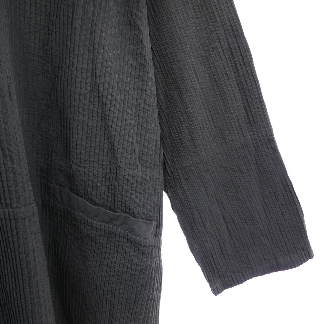 YACCOMARICARD シャツ