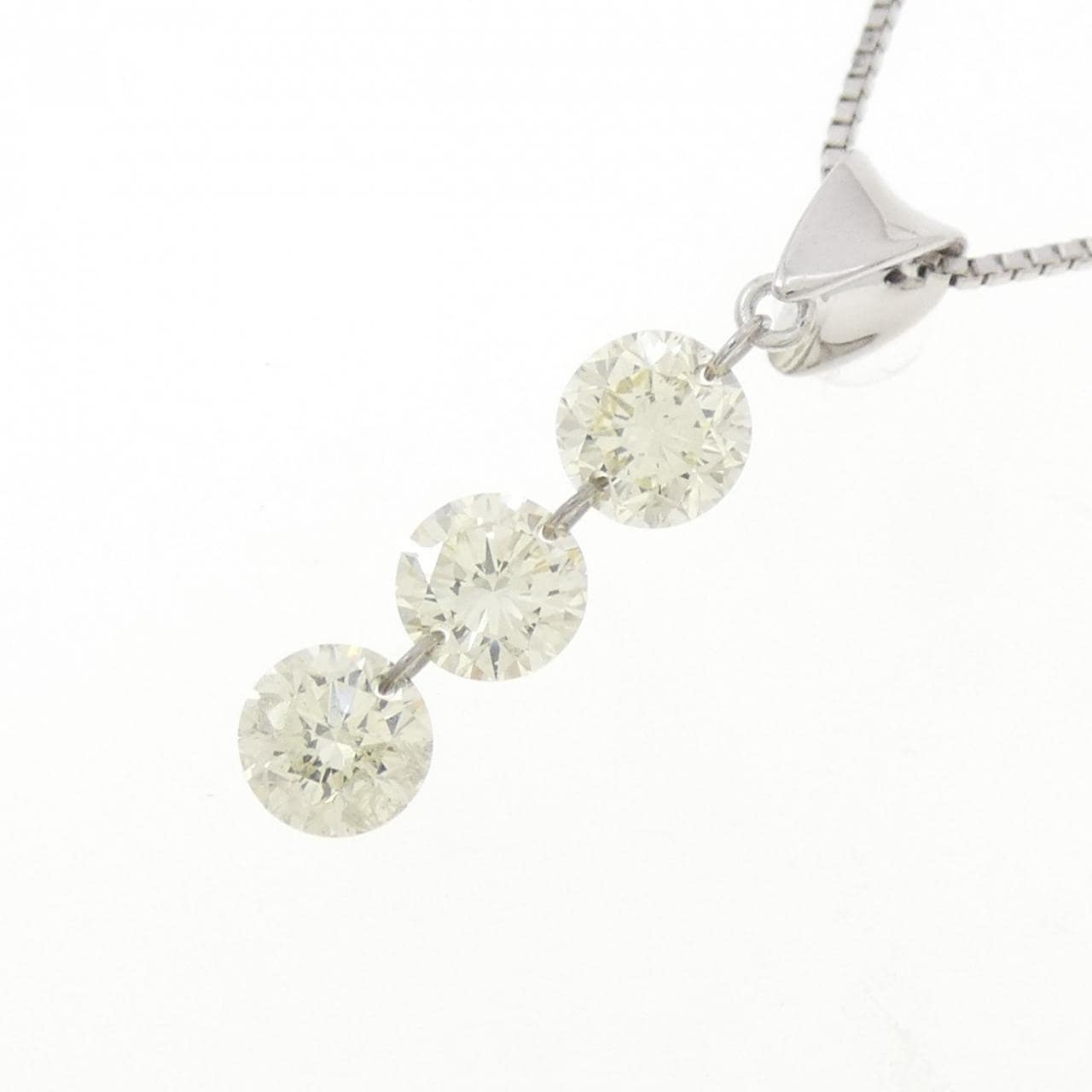 PT900/PT850 スリーストーン ダイヤモンド ネックレス 1.03CT