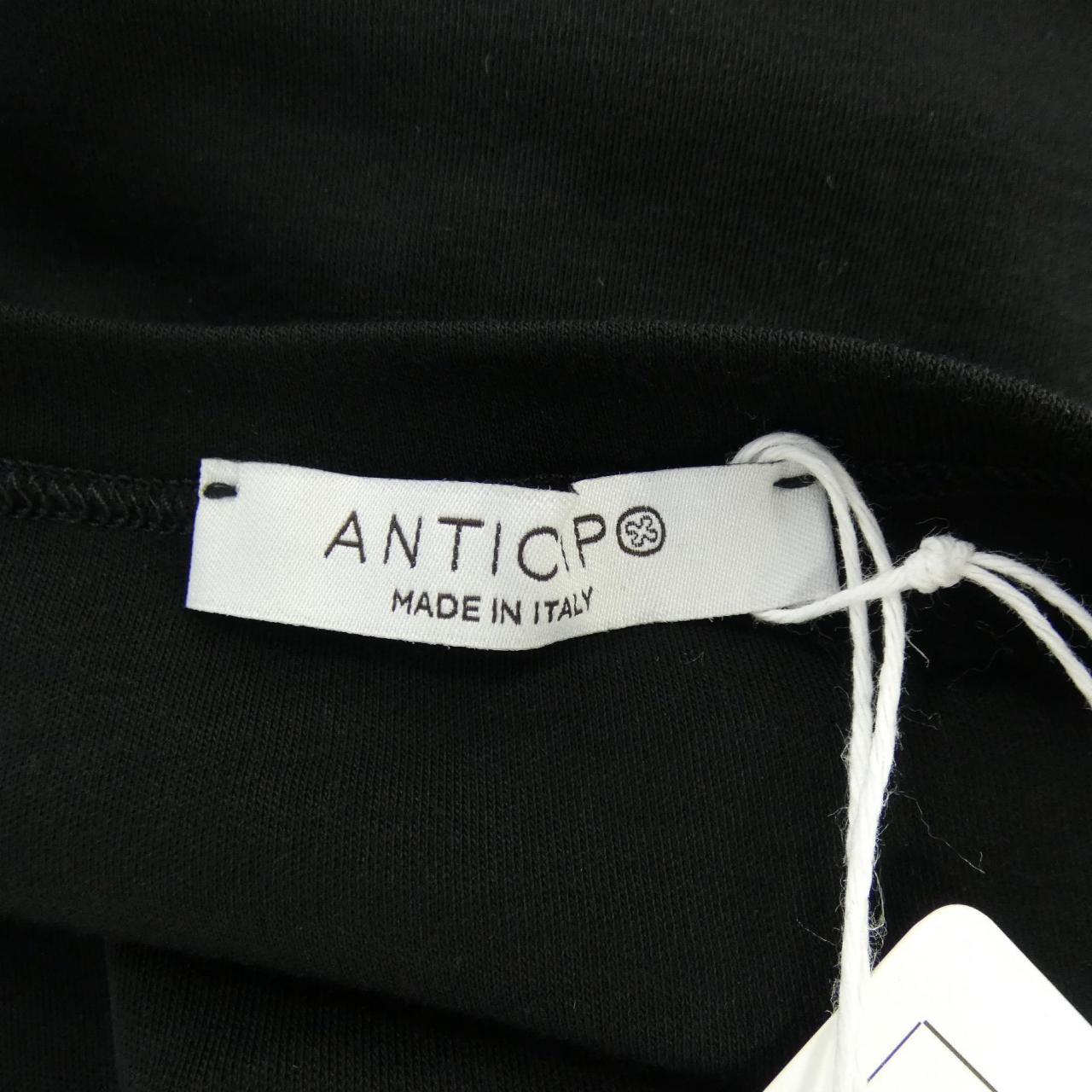 アンティーチポ ANTICIPO Tシャツ