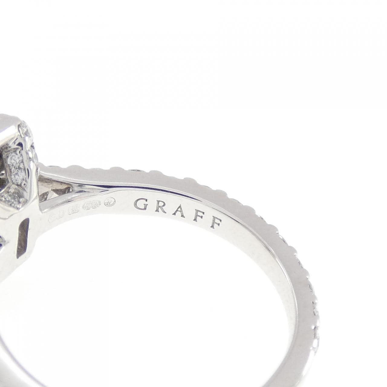 グラフ ダイヤモンド エメラルドカット リング 0.72CT D VS1