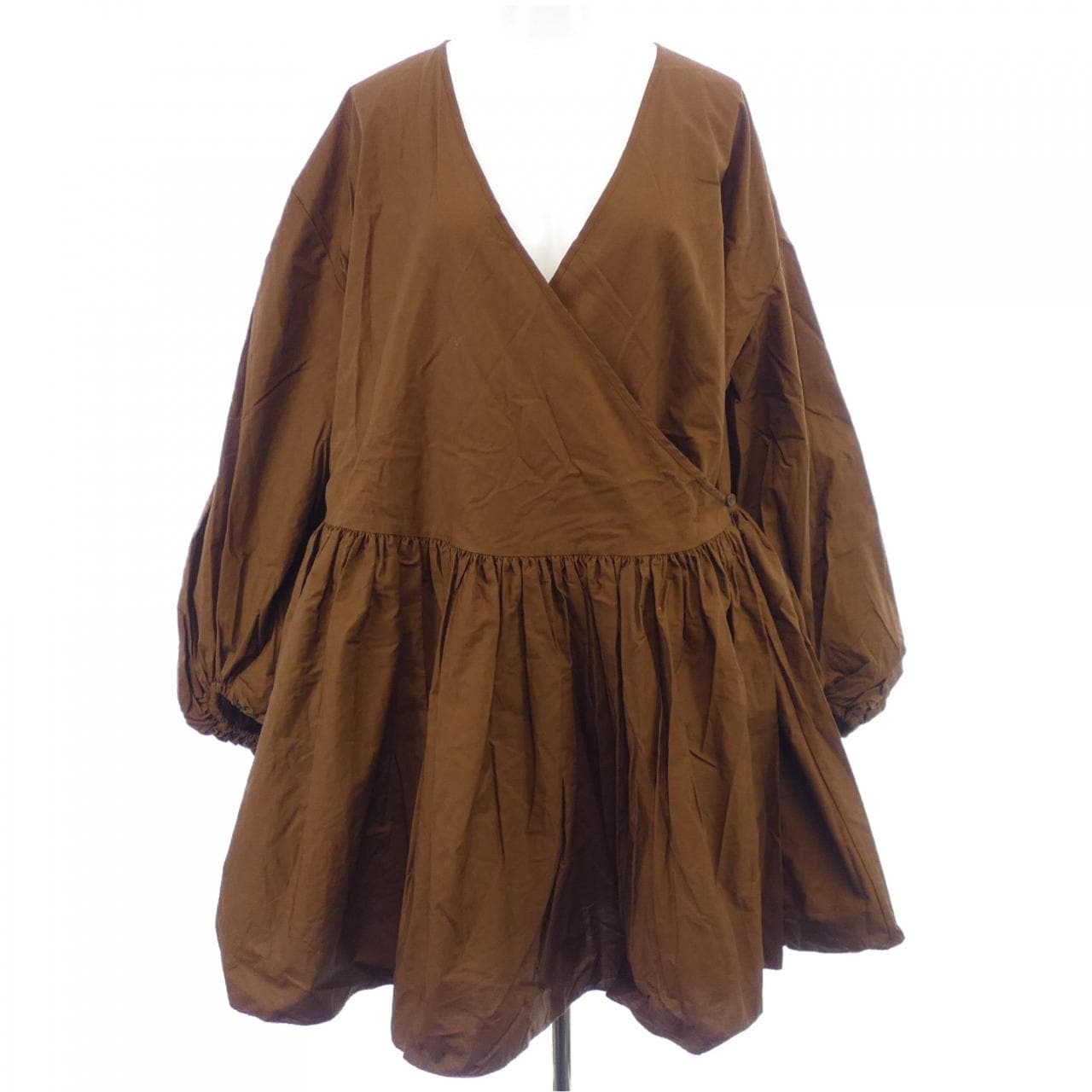 ウーア Uhr ワンピース