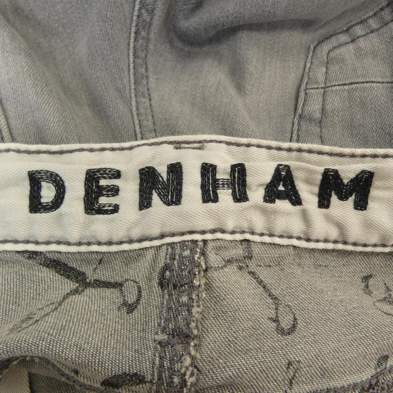 デンハム DENHAM RAZOR ジーンズ
