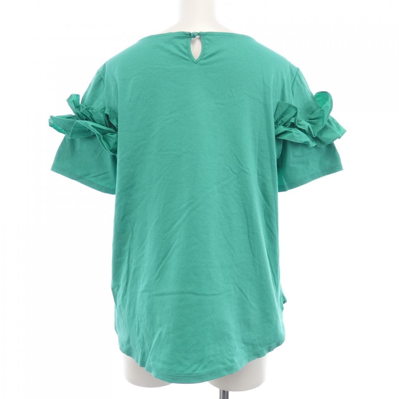 トゥービーシック TO BE CHIC トップス
