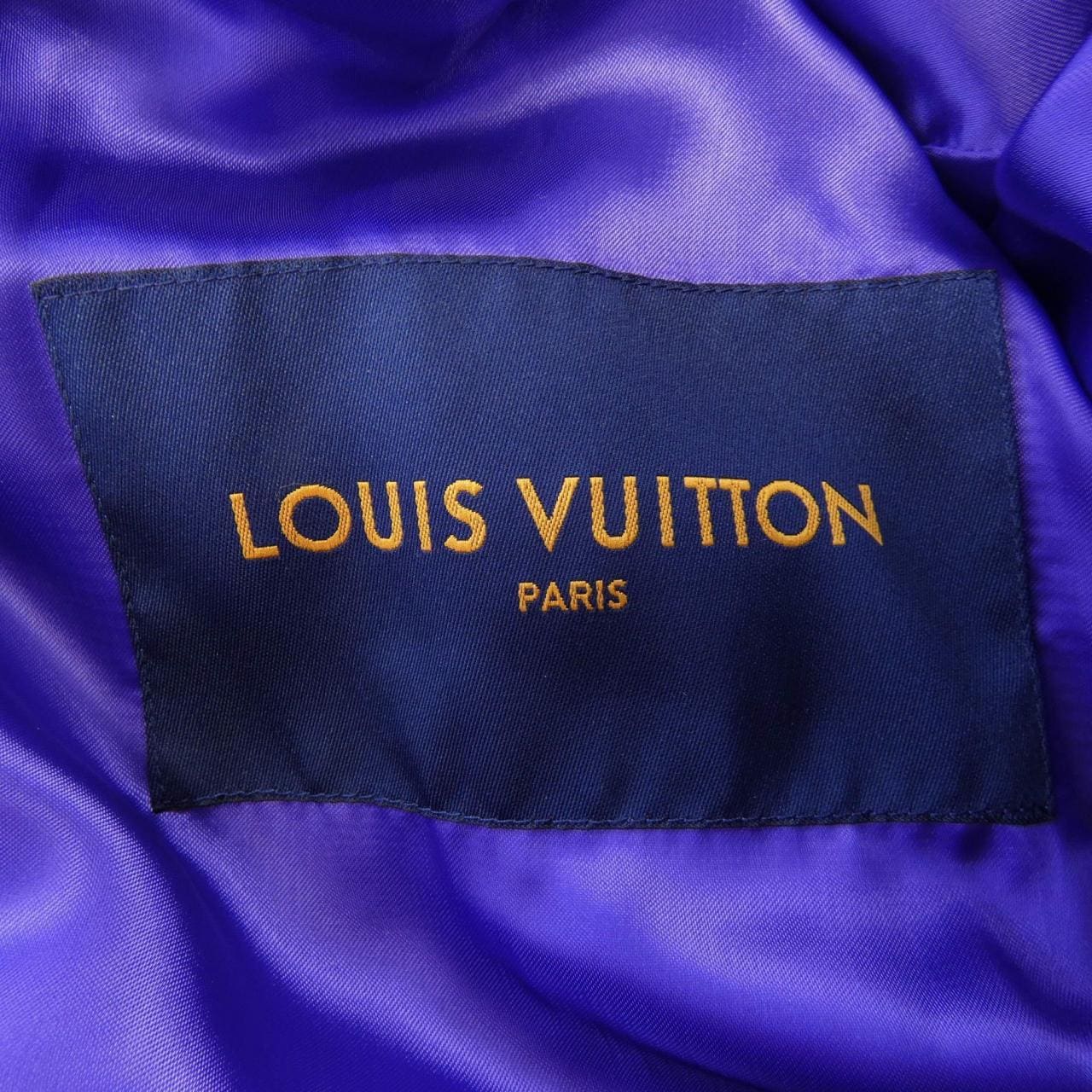 ルイヴィトン LOUIS VUITTON スタジャン