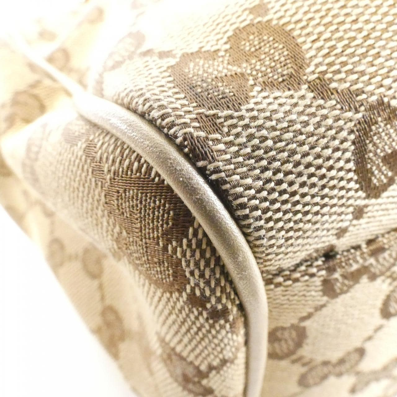 グッチ スーキー 211944 F4C2G バッグ