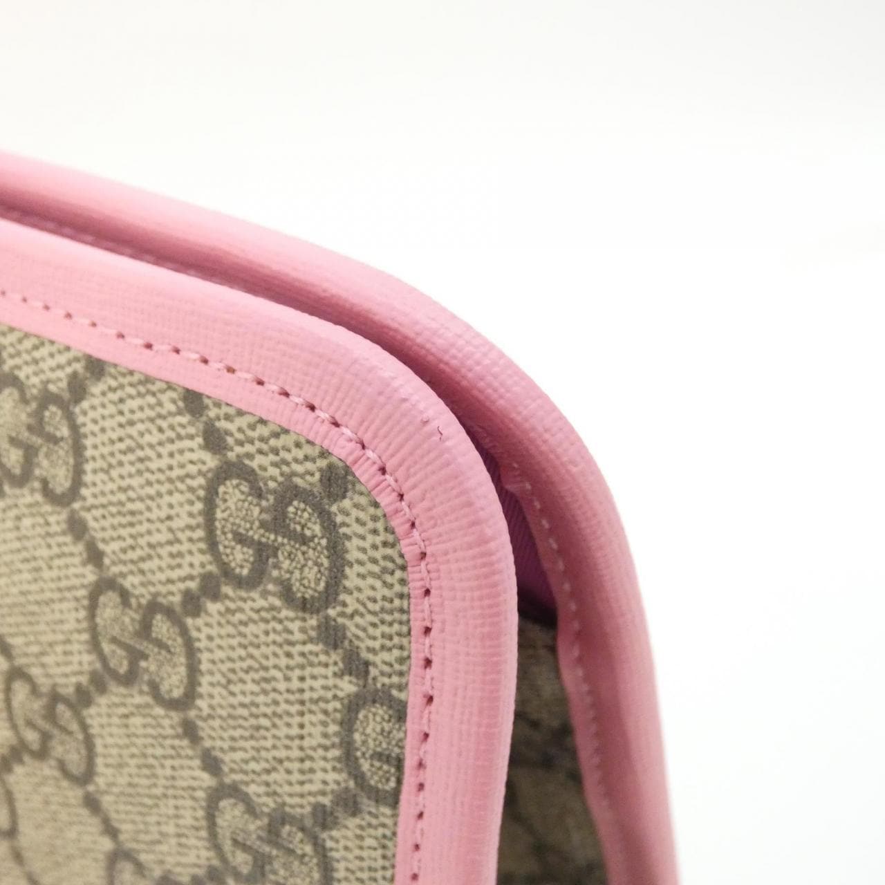 グッチ CHILDRENS 630589 9U8RN バッグ