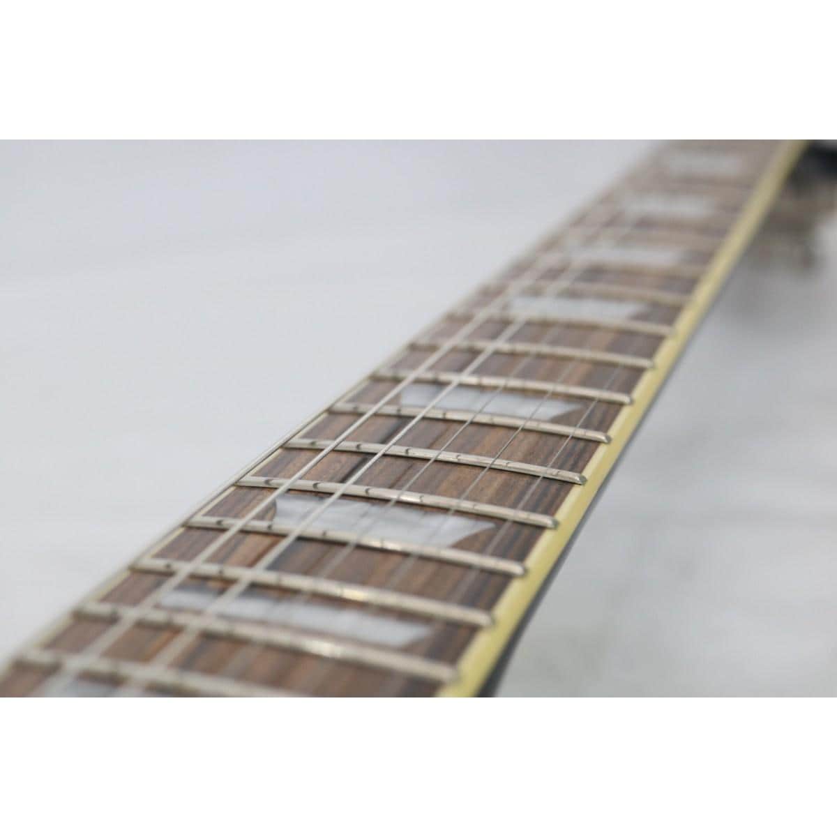 ＥＰＩＰＨＯＮＥ　　ＬＴＤ　ＳＬＡＳＨ　ＦＩＲＥＢＩＲＤ